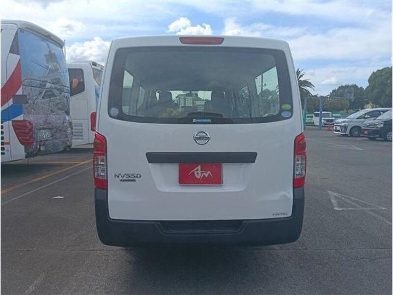 NV350 CARAVAN