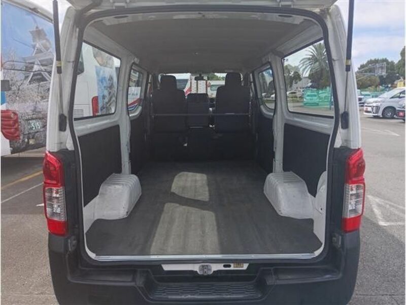 NV350 CARAVAN