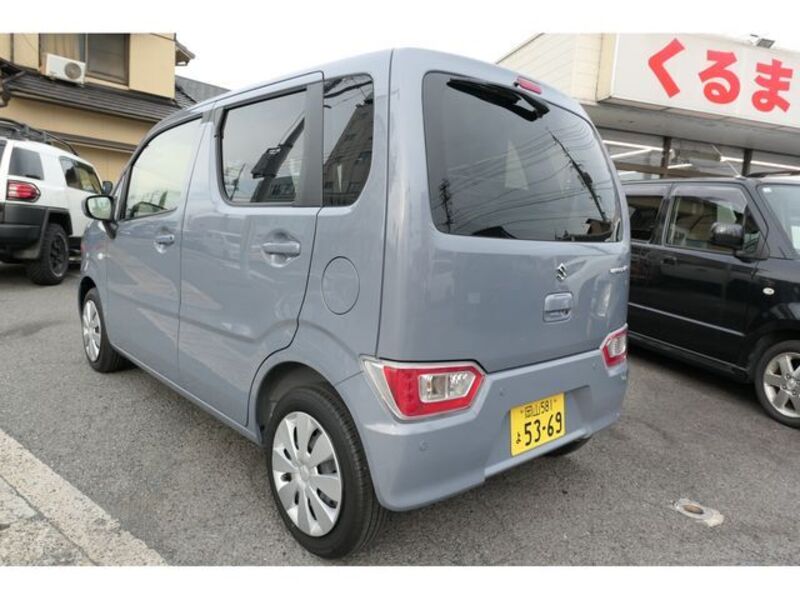 WAGON R