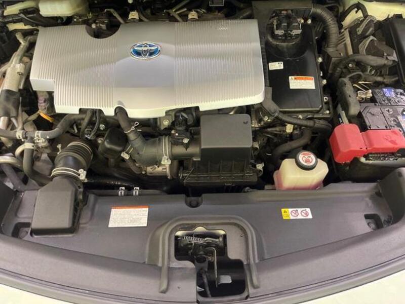 PRIUS PHV