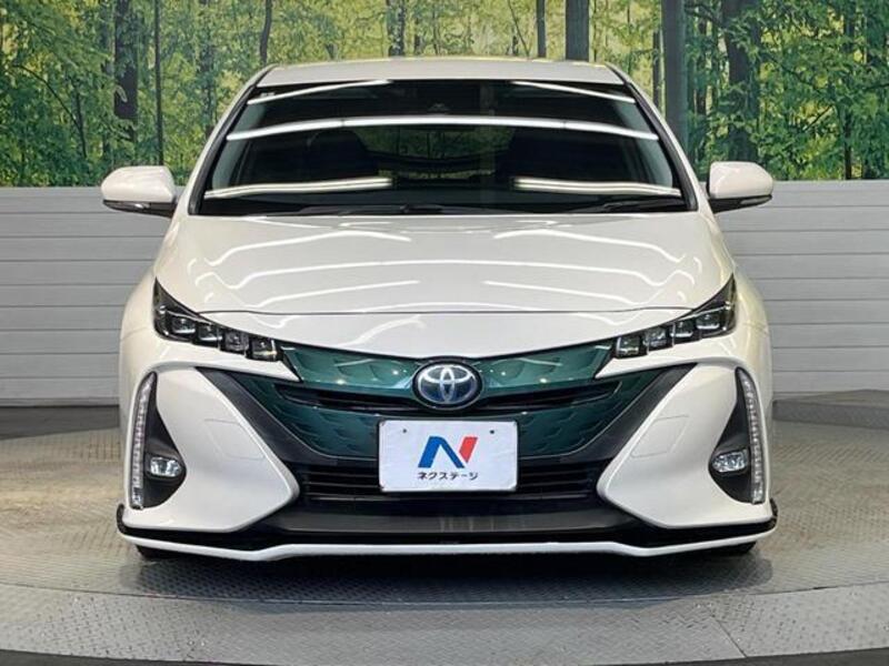 PRIUS PHV