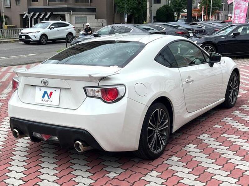 86
