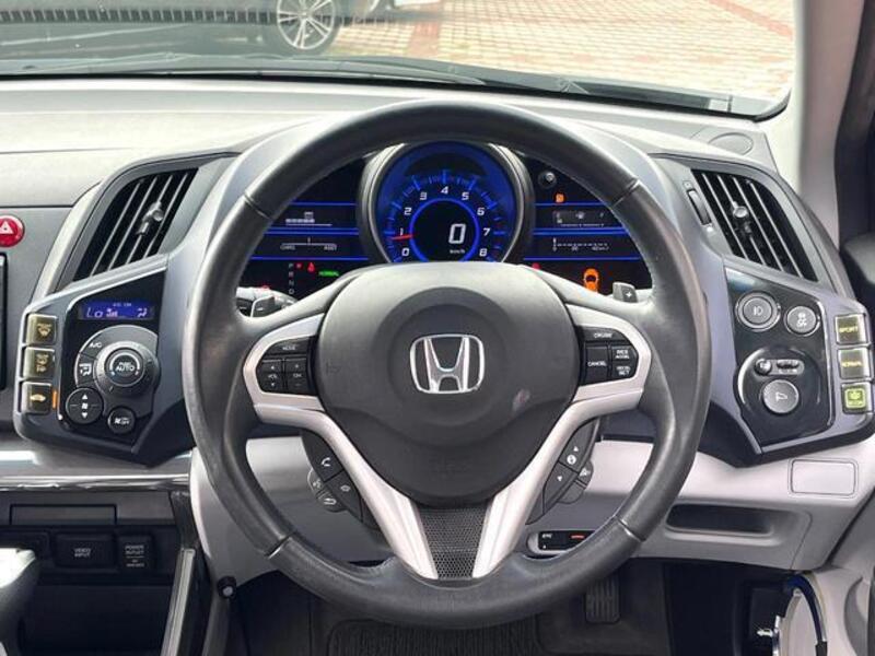 CR-Z