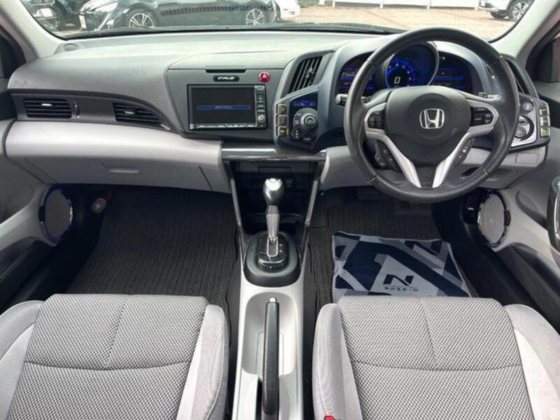 CR-Z