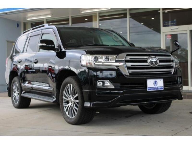 LAND CRUISER