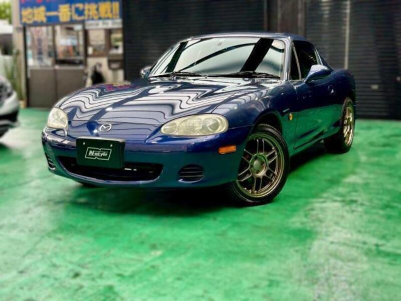 ROADSTER