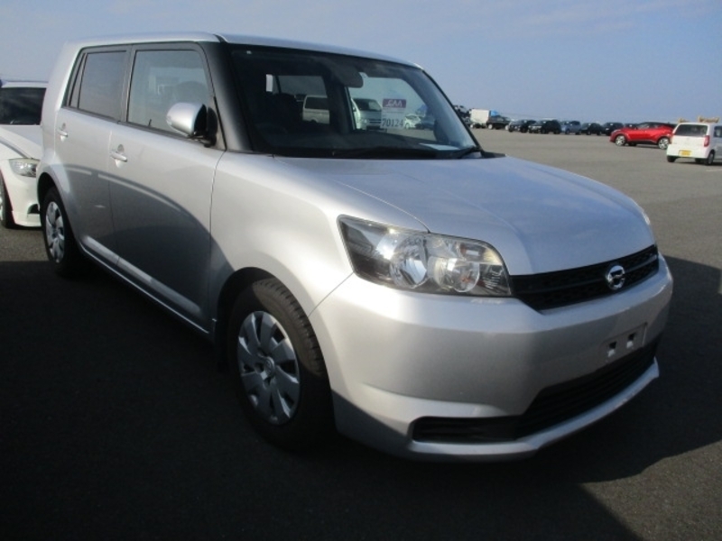COROLLA RUMION