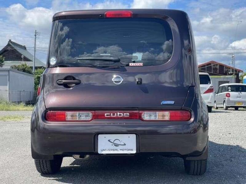 CUBE