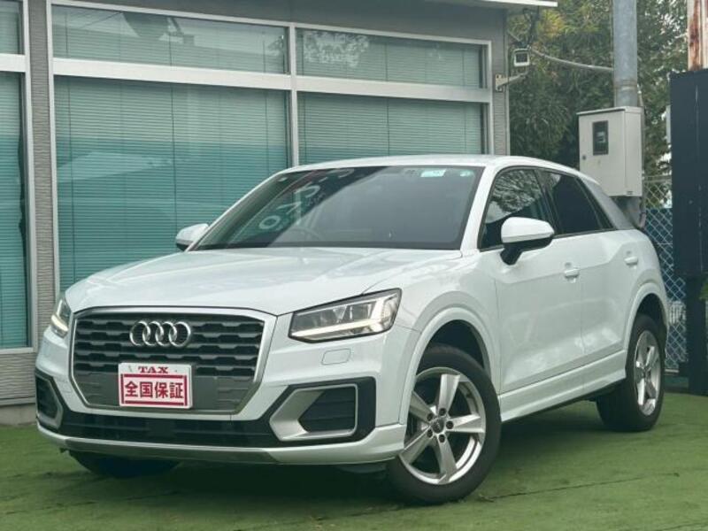 AUDI Q2