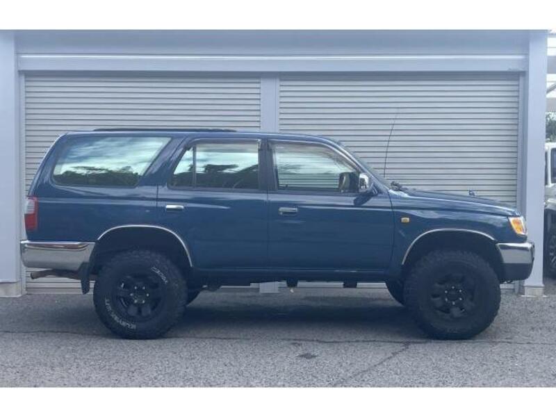 HILUX SURF