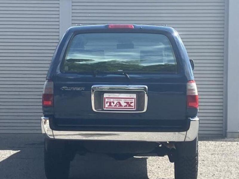 HILUX SURF