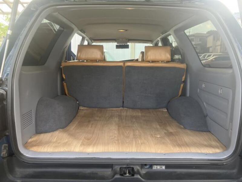 HILUX SURF