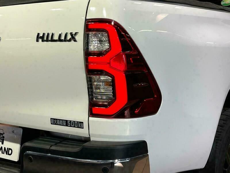 HILUX