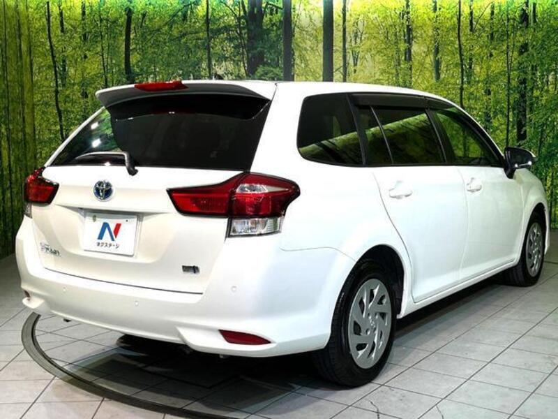 COROLLA FIELDER