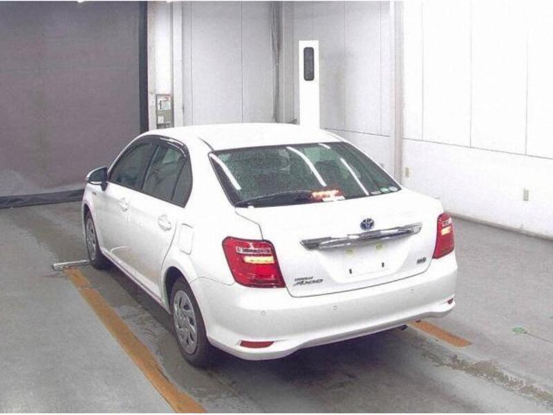COROLLA AXIO