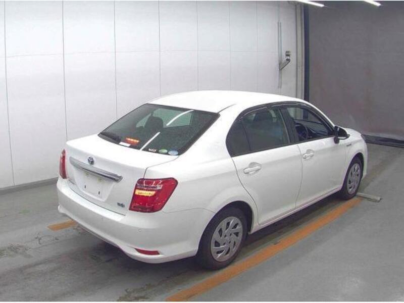 COROLLA AXIO