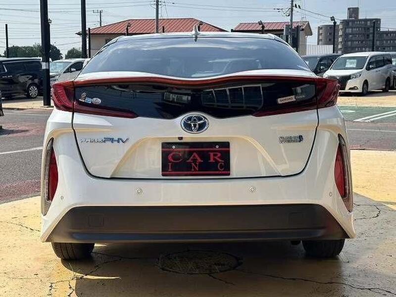 PRIUS PHV