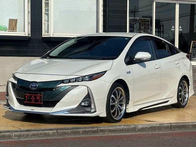 PRIUS PHV