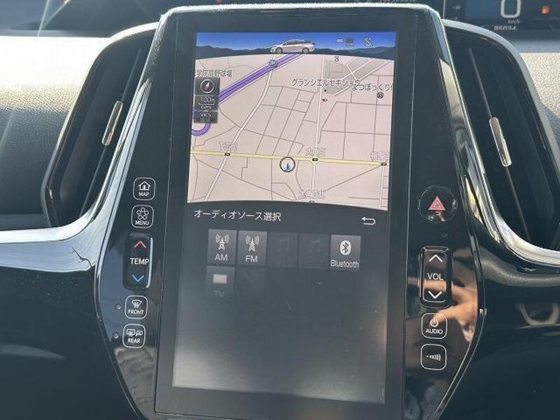 PRIUS PHV