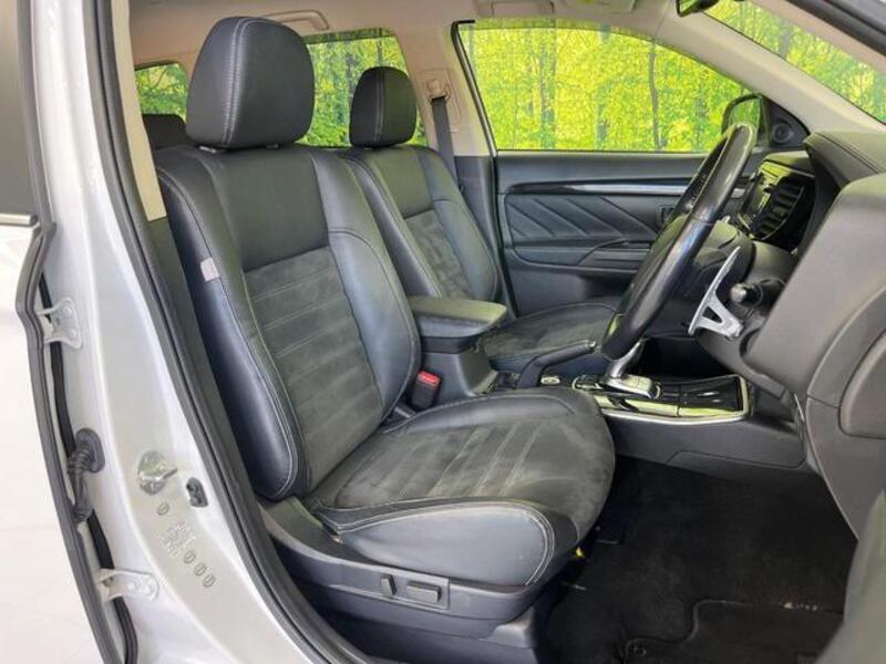 OUTLANDER PHEV