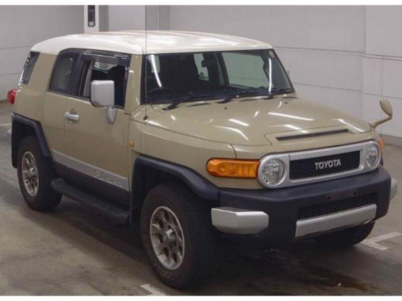 FJ CRUISER-0