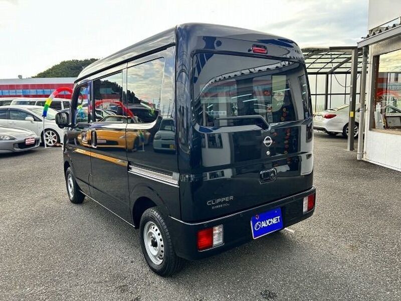CLIPPER VAN