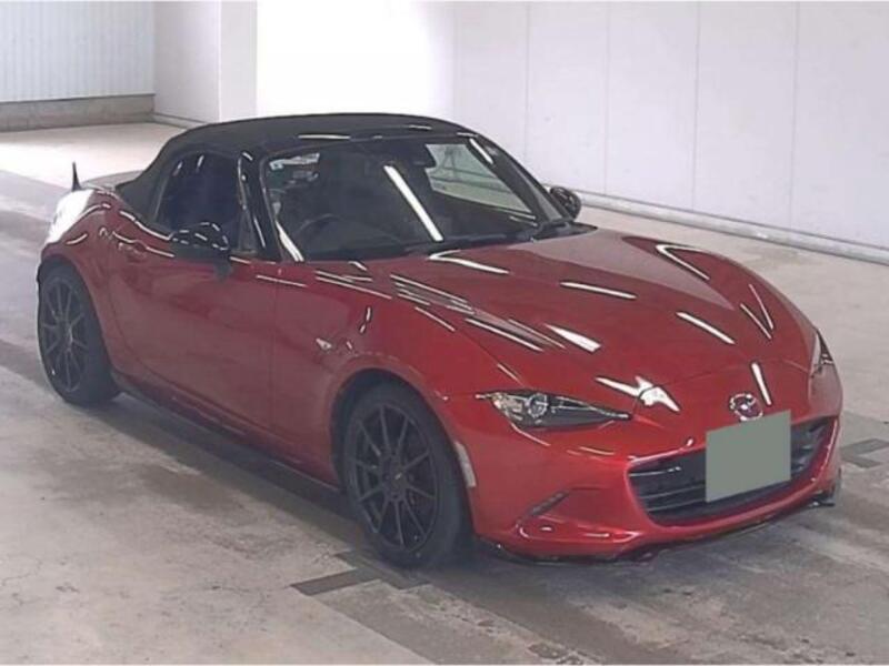 ROADSTER