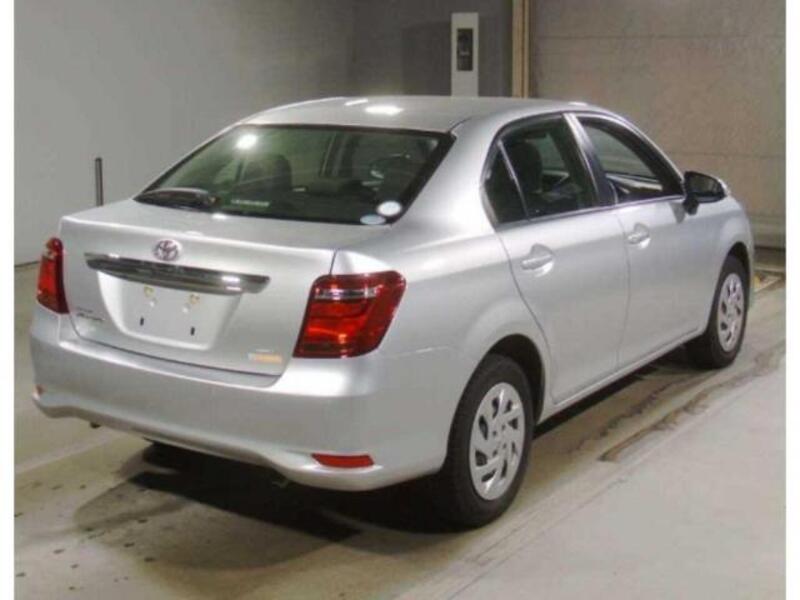 COROLLA AXIO