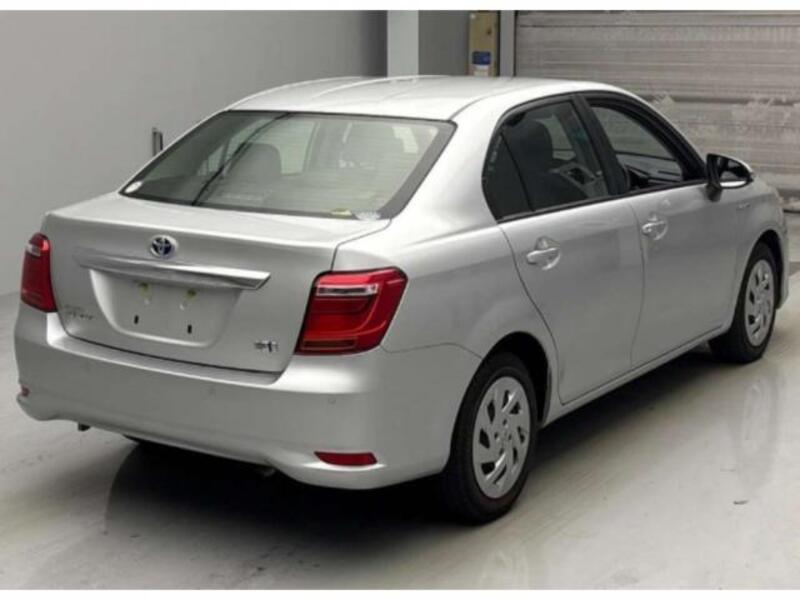 COROLLA AXIO