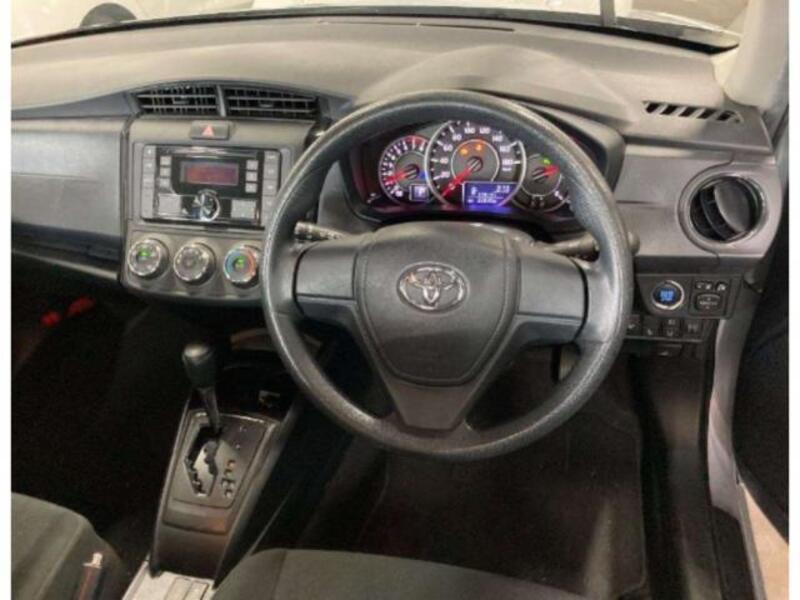 COROLLA AXIO