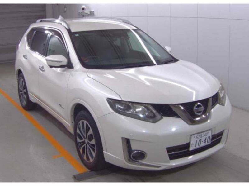X-TRAIL