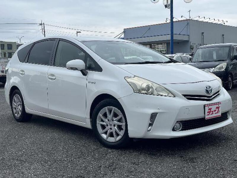 PRIUS ALPHA