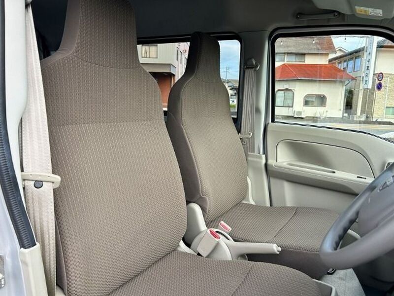 CLIPPER VAN