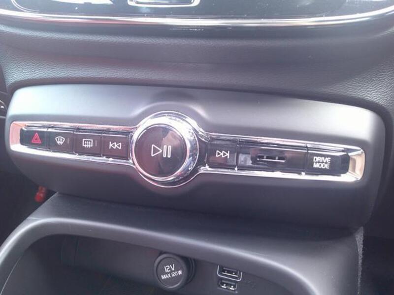 XC40