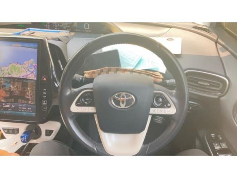 PRIUS PHV