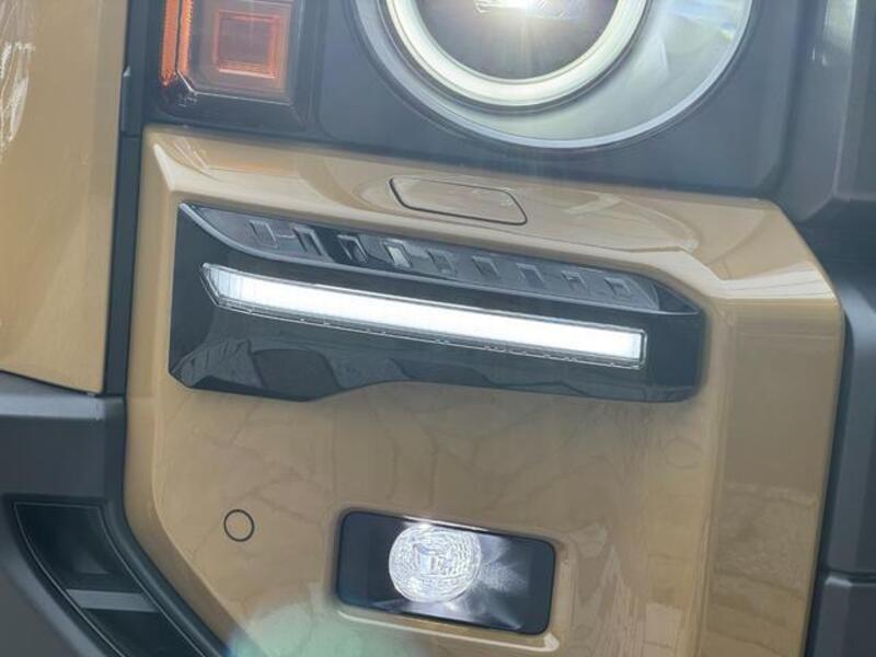 LAND CRUISER 250