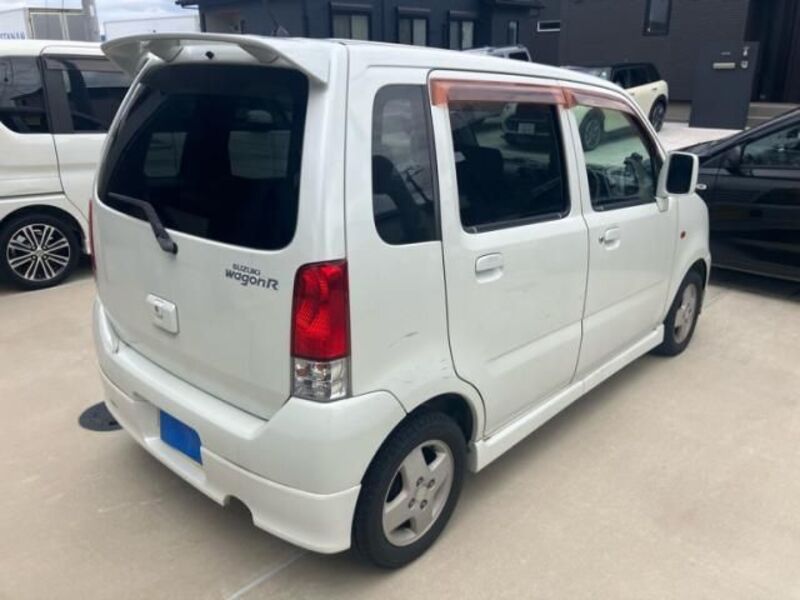 WAGON R