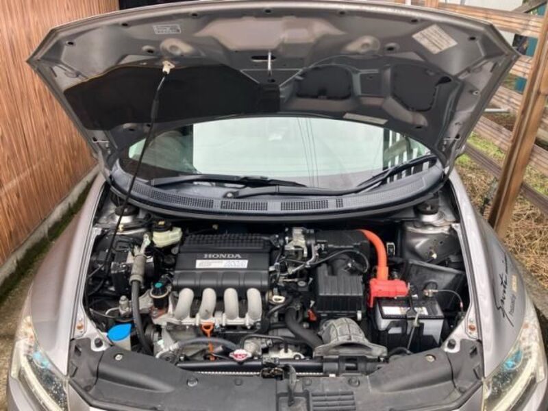 CR-Z