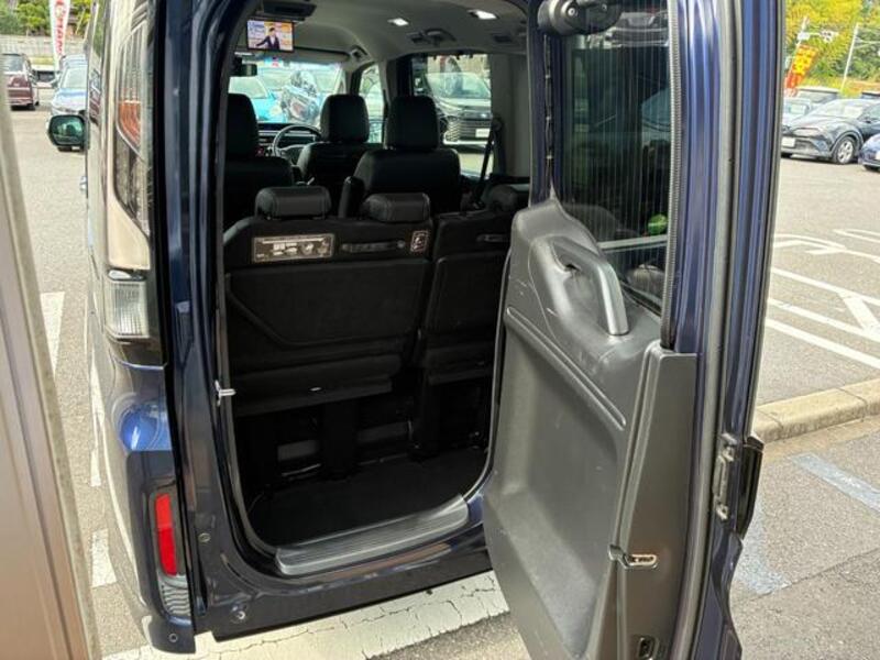 STEPWAGON SPADA