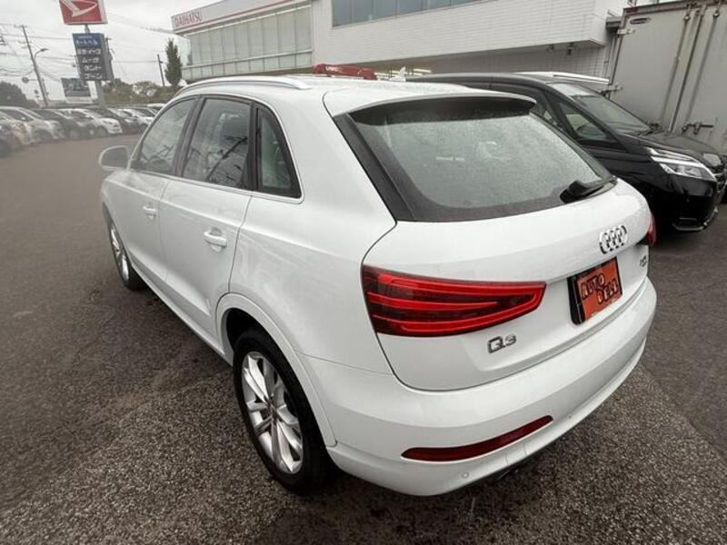 Q3