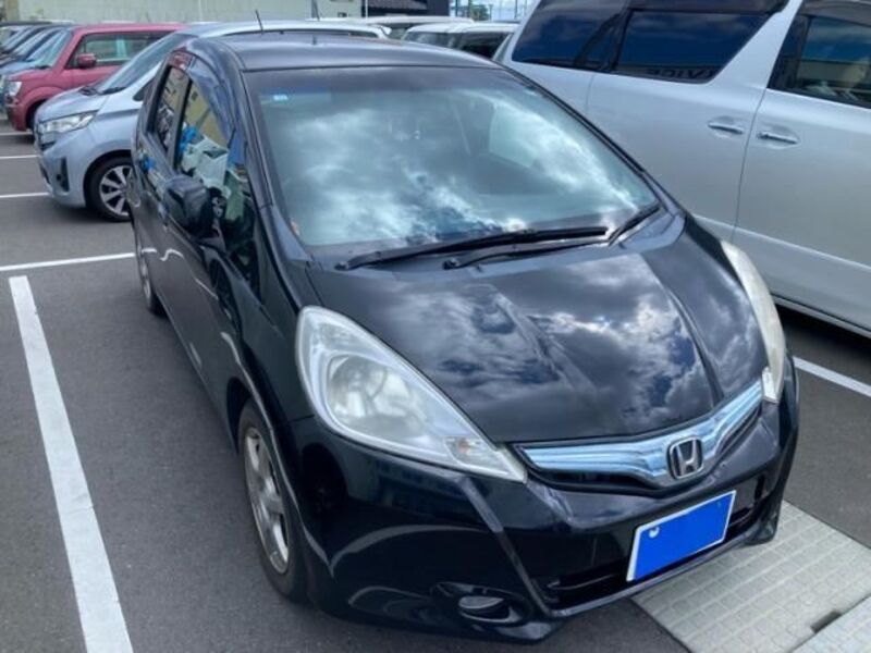 FIT HYBRID-0