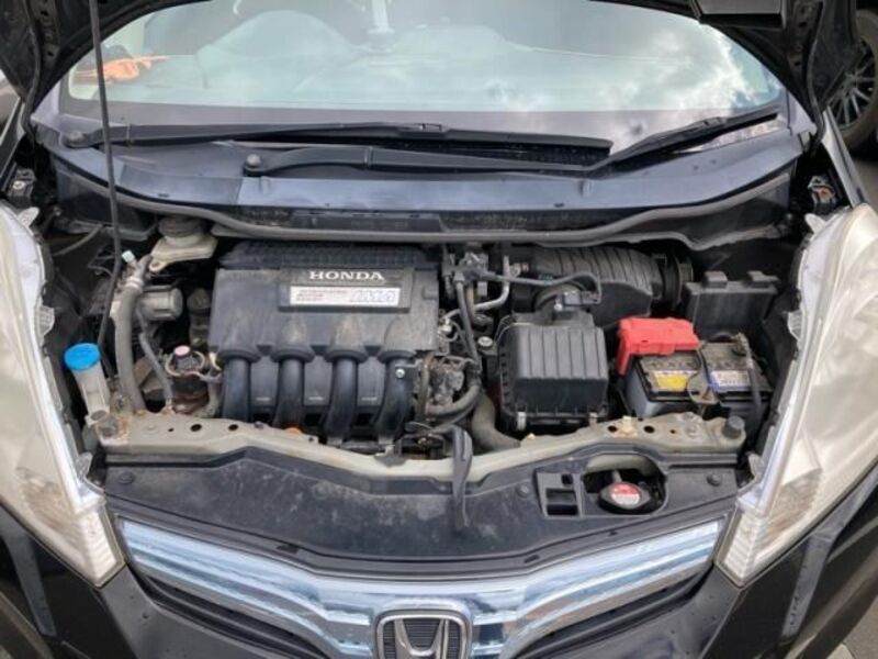 FIT HYBRID