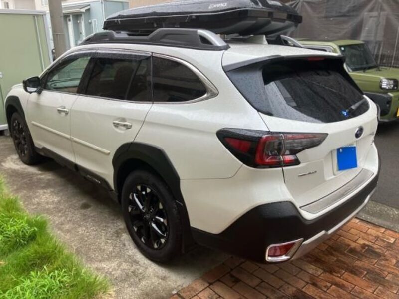 LEGACY OUTBACK
