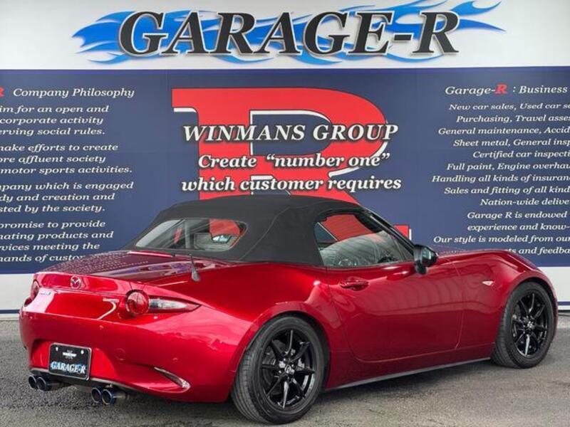 ROADSTER