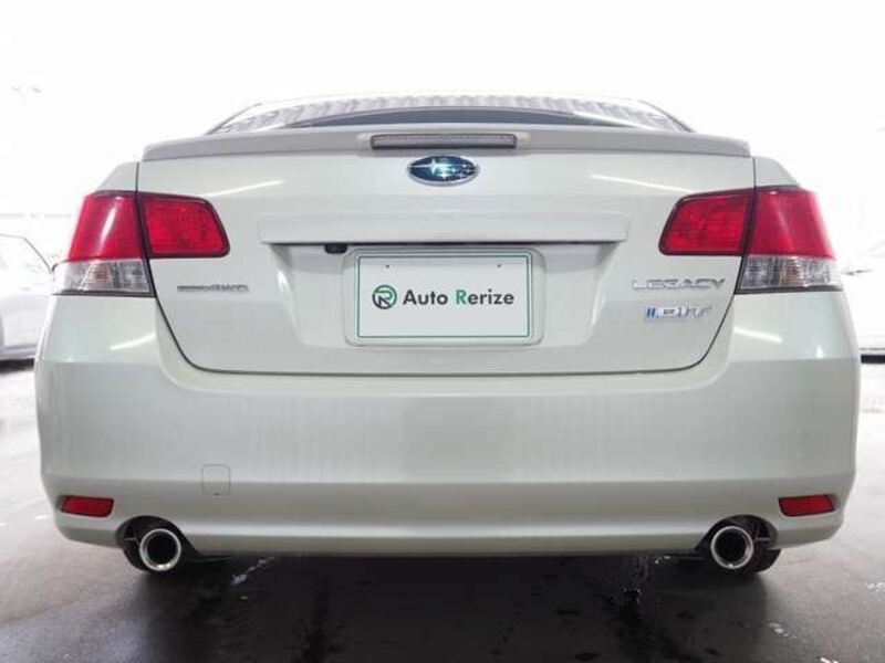 LEGACY B4