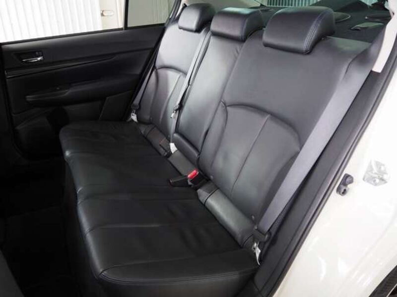 LEGACY B4