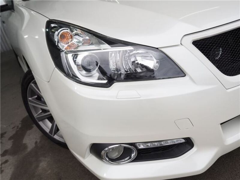 LEGACY B4