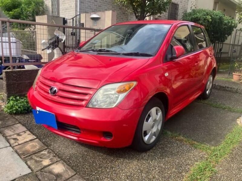 TOYOTA IST