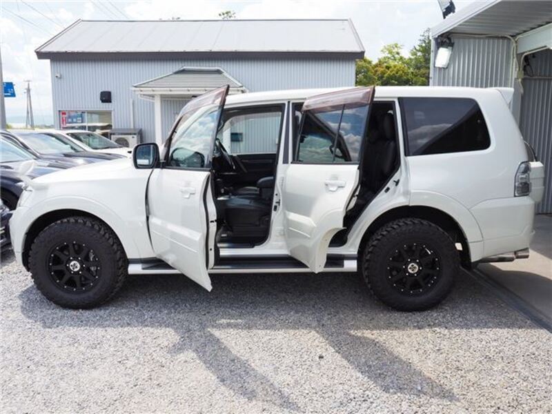 PAJERO