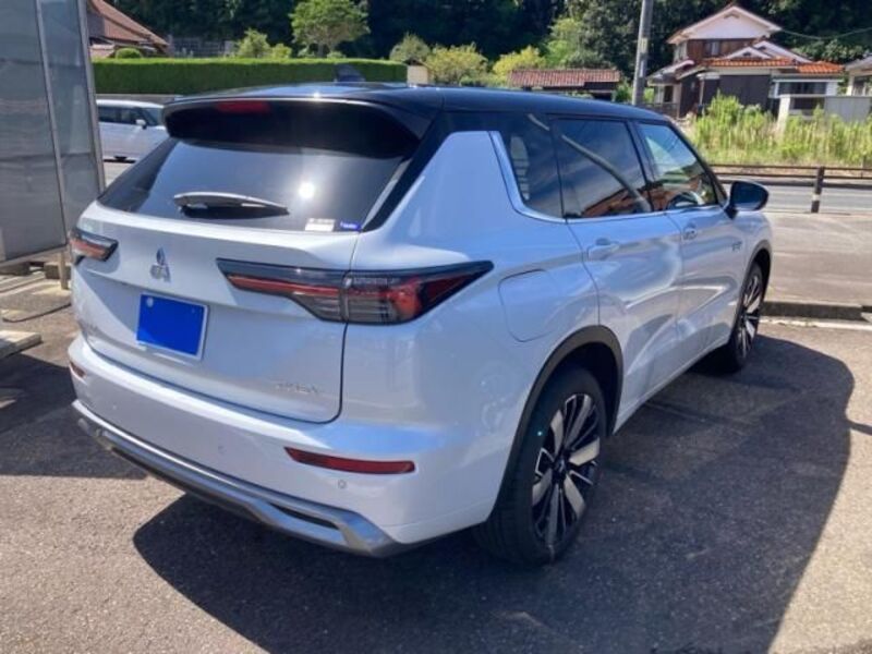 OUTLANDER PHEV